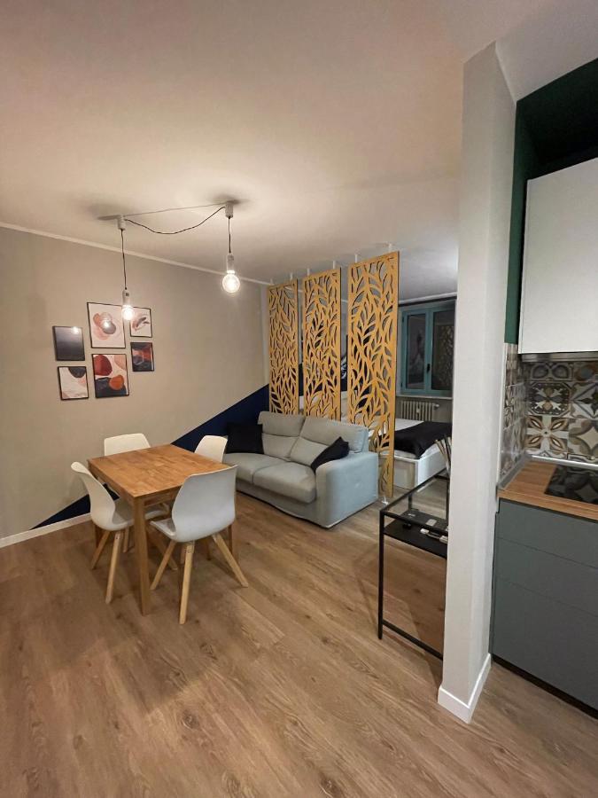 Апартаменти Hello - Modern Studio In Downtown Garden Турин Екстер'єр фото